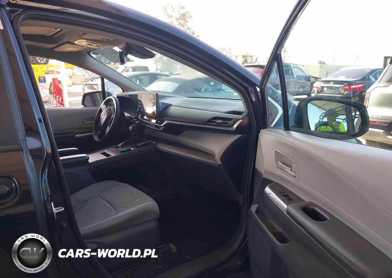 2021 Toyota Sienna Le VIN:5TDBRKEC4MS015326 - 5