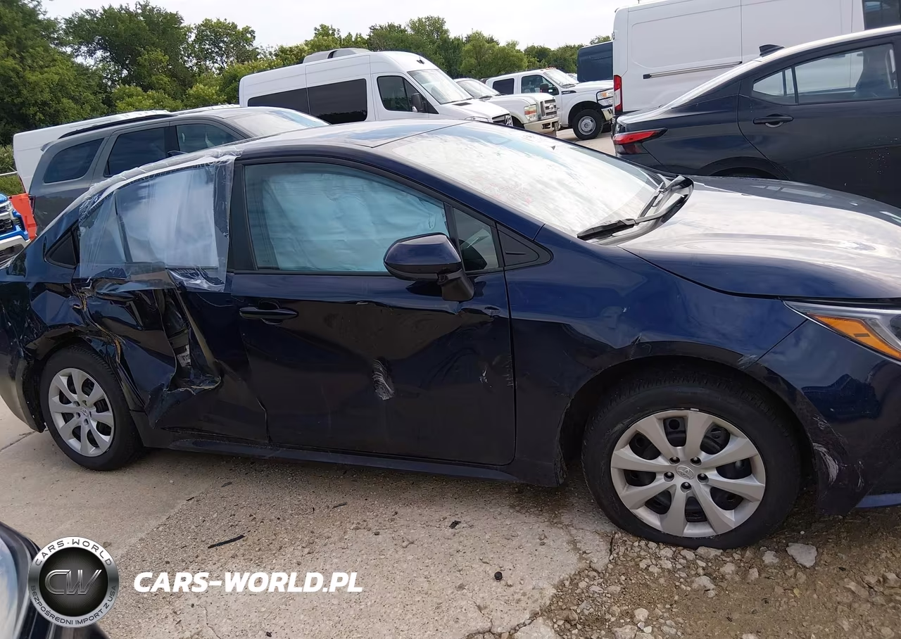 2026 Toyota Corolla Le VIN:5YFB4MDE5TP421281 - 12