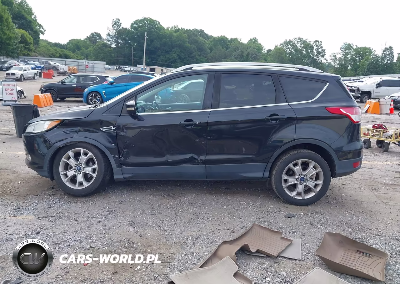 2015 Ford Escape Titanium VIN:1FMCU0JX3FUC31761 - 14