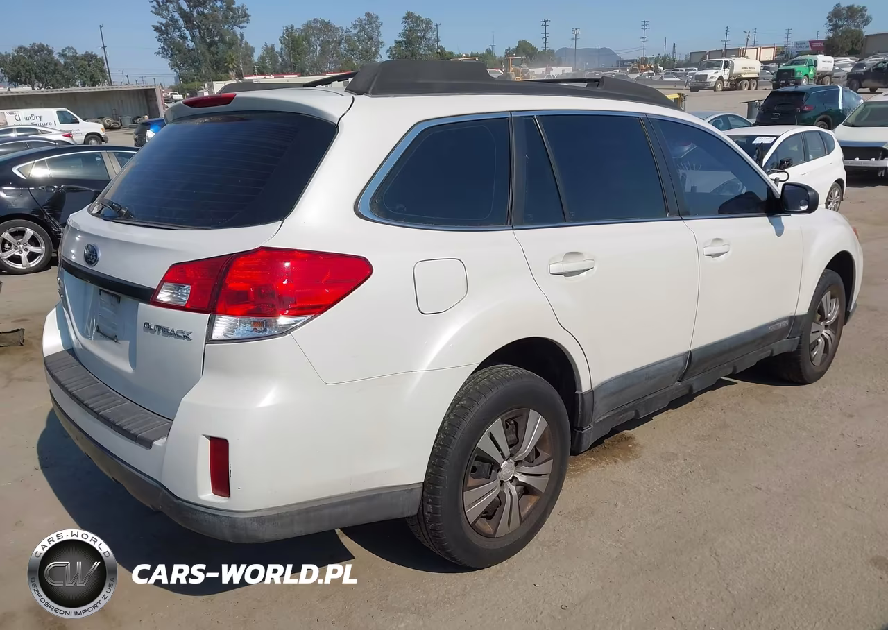 2010 Subaru Outback 2.5I VIN:4S4BRCACXA3329454 - 4
