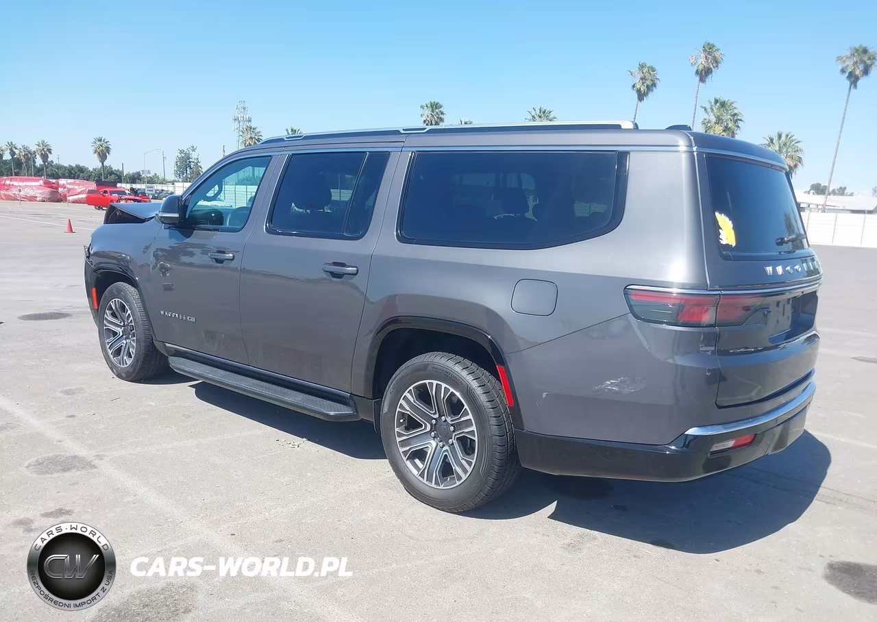 2024 Jeep Wagoneer L Series Ii 4X4 VIN:1C4SJSBPXRS131823 - 3
