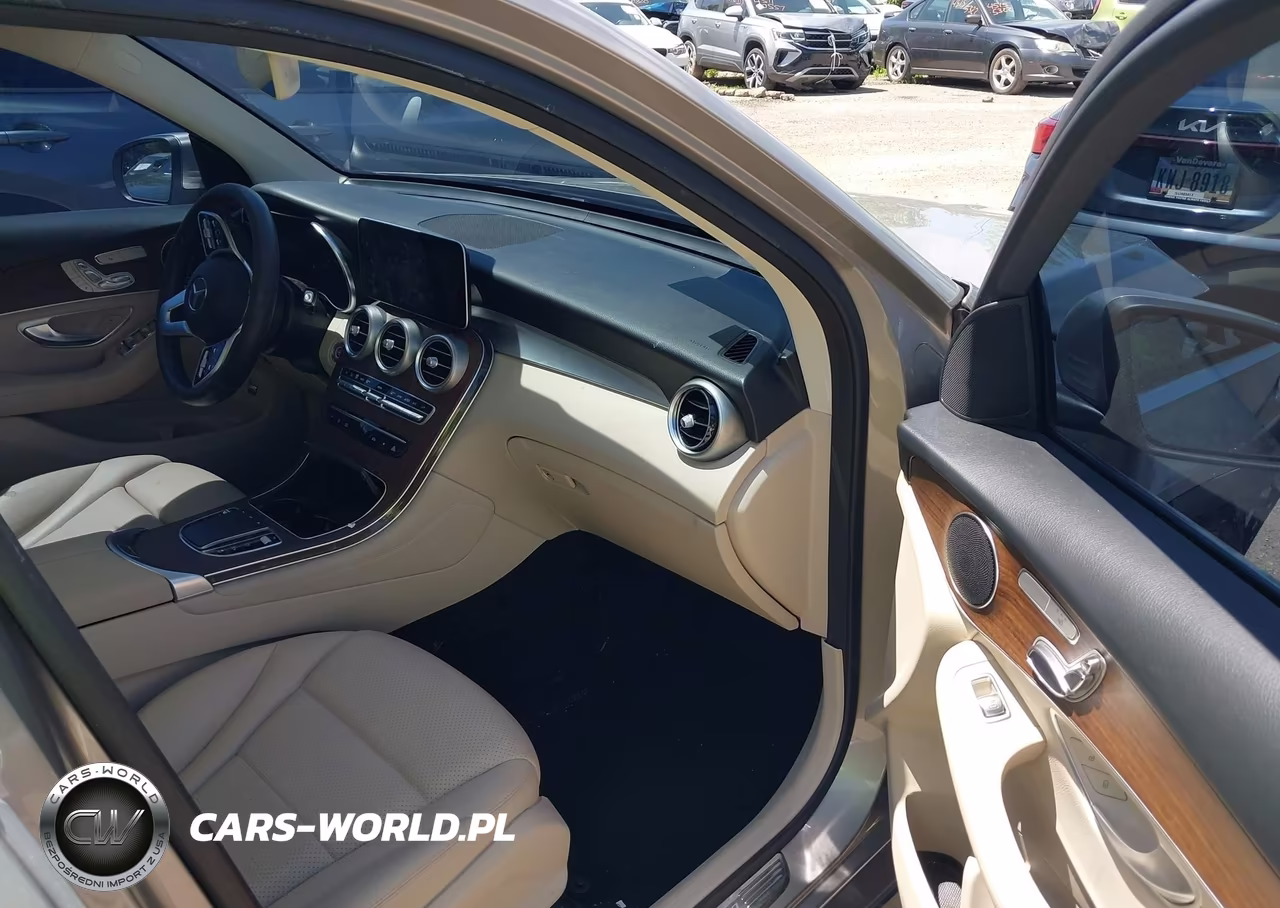 2020 Mercedes-Benz Glc 300 VIN:W1N0G8DB2LF827384 - 5