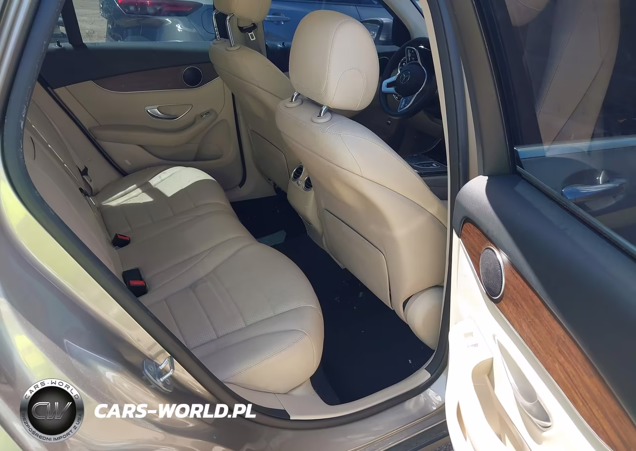 2020 Mercedes-Benz Glc 300 VIN:W1N0G8DB2LF827384 - 8