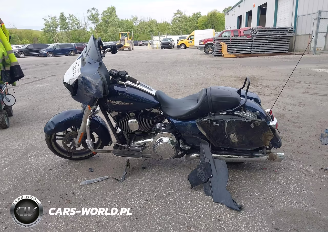 2014 Harley-Davidson Flhx Street Glide VIN:1HD1KBM14EB684946 - 13