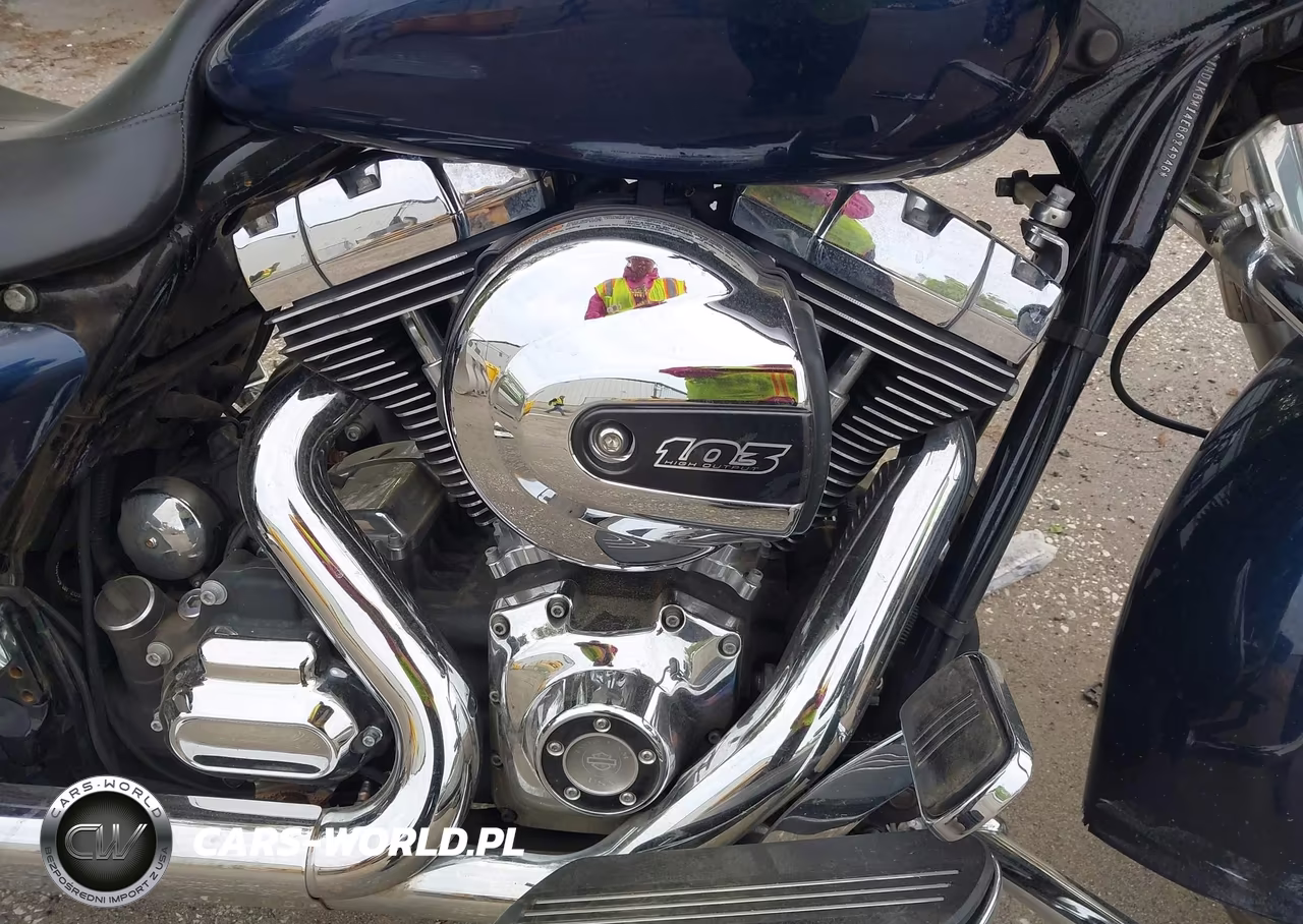 2014 Harley-Davidson Flhx Street Glide VIN:1HD1KBM14EB684946 - 8
