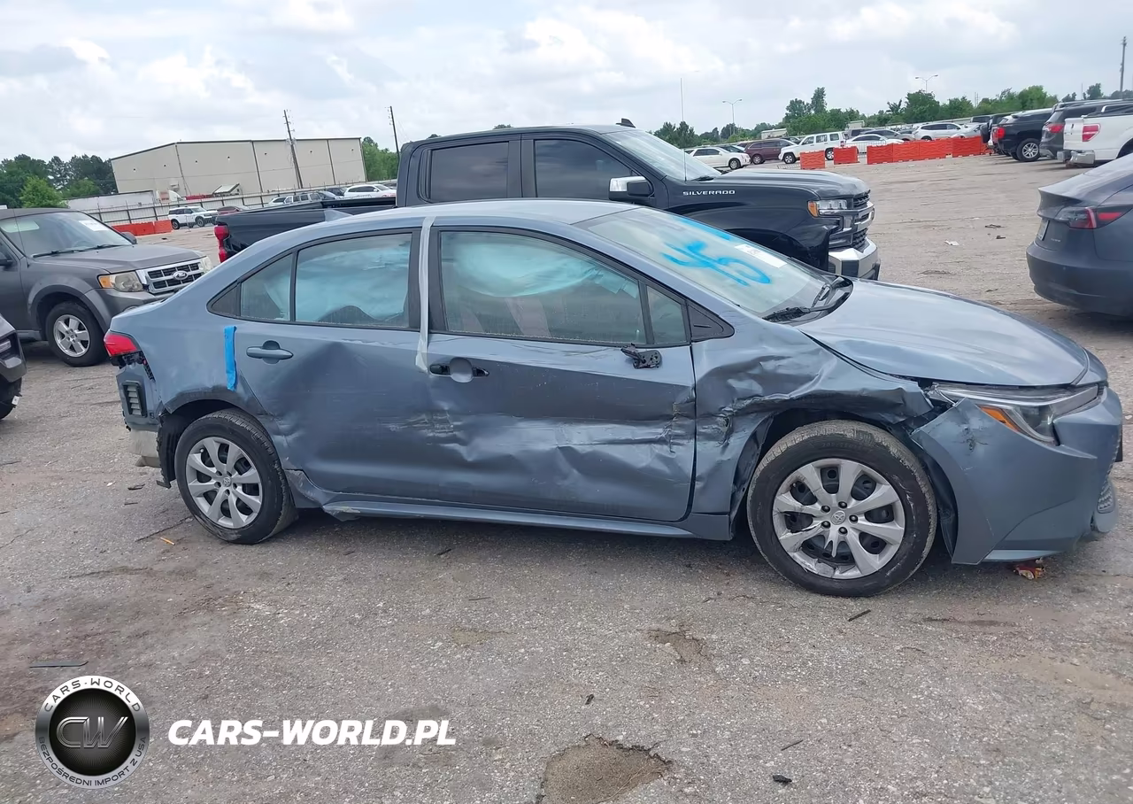 2022 Toyota Corolla Le VIN:5YFEPMAE7NP358745 - 13