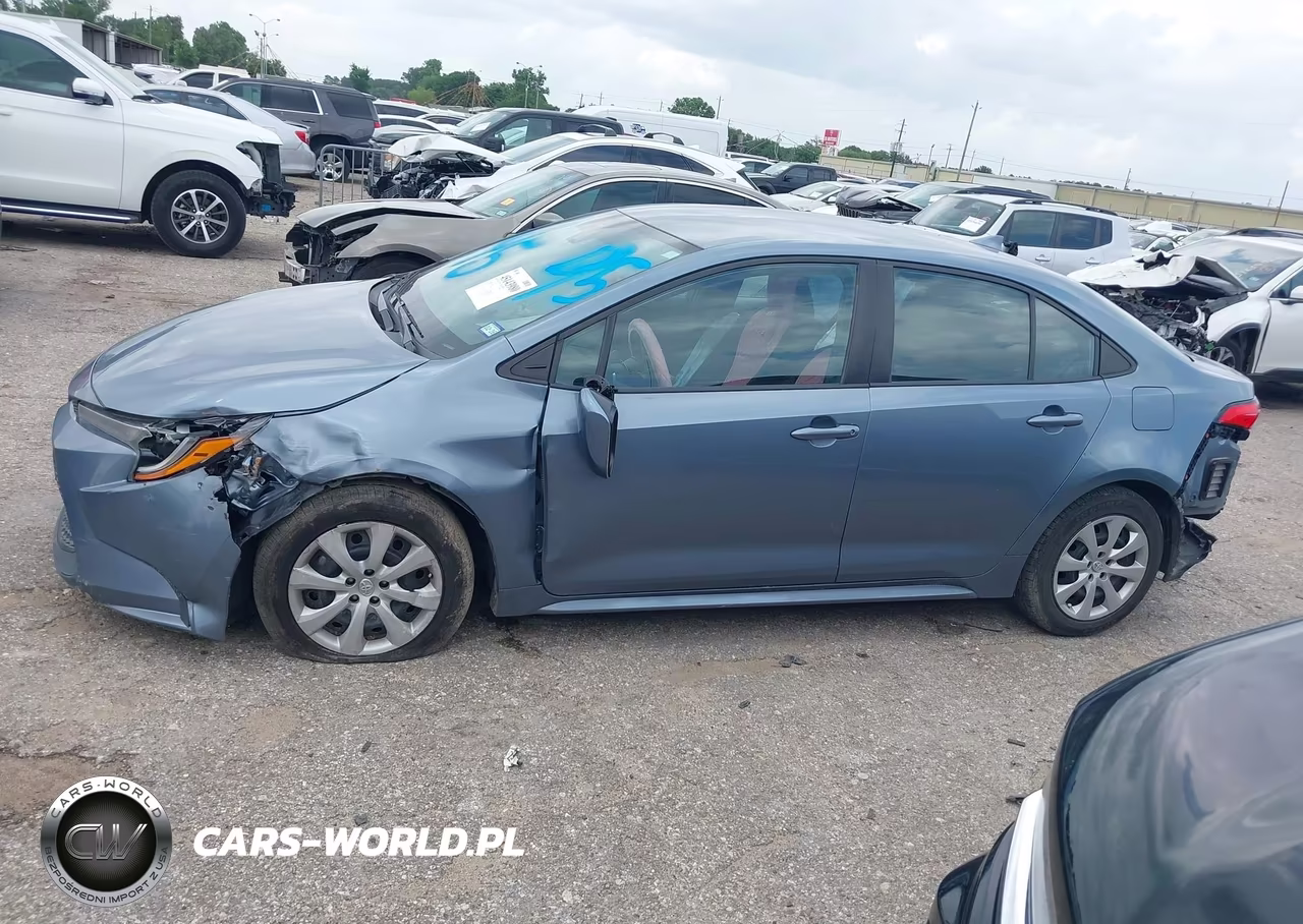 2022 Toyota Corolla Le VIN:5YFEPMAE7NP358745 - 14