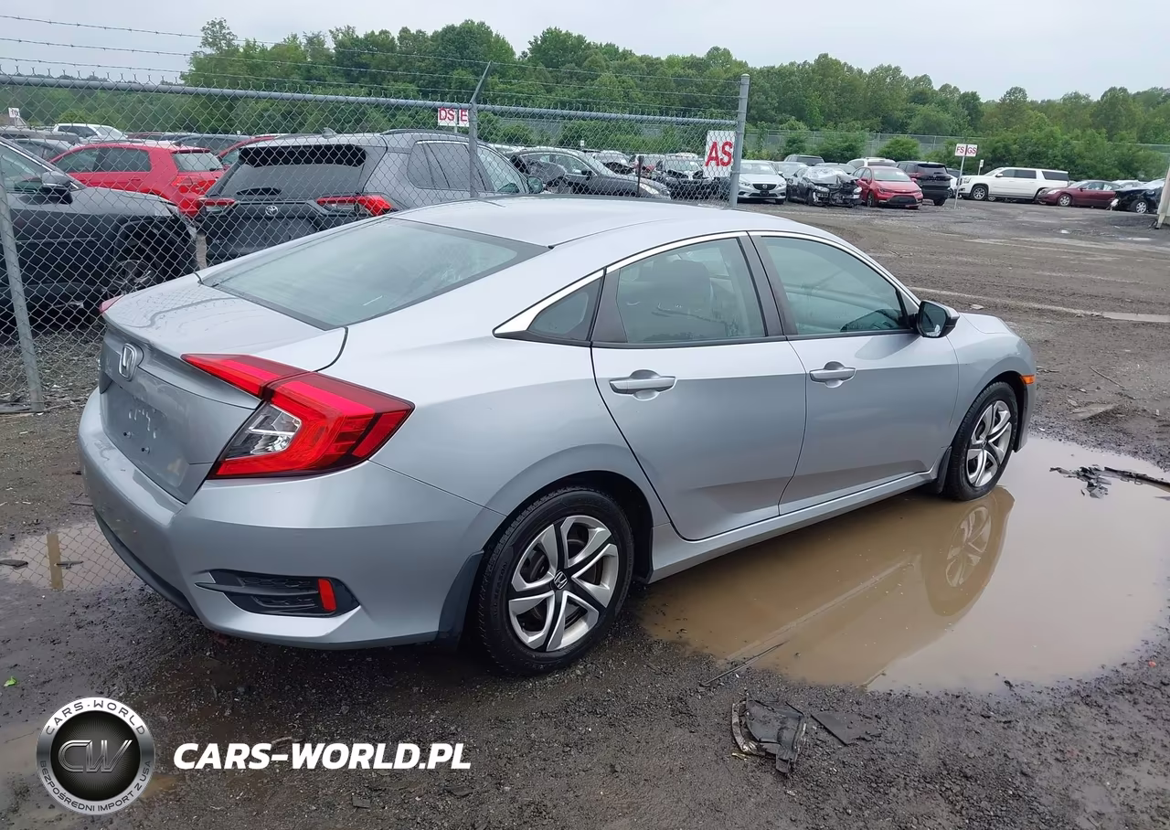 2017 Honda Civic Lx VIN:2HGFC2F57HH549932 - 4