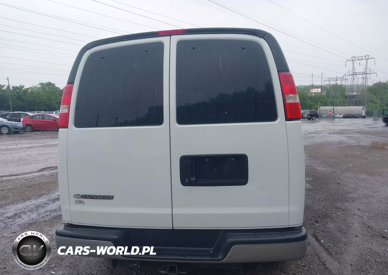 2019 Chevrolet Express 3500 Lt VIN:1GAZGPFG1K1216378 - 17