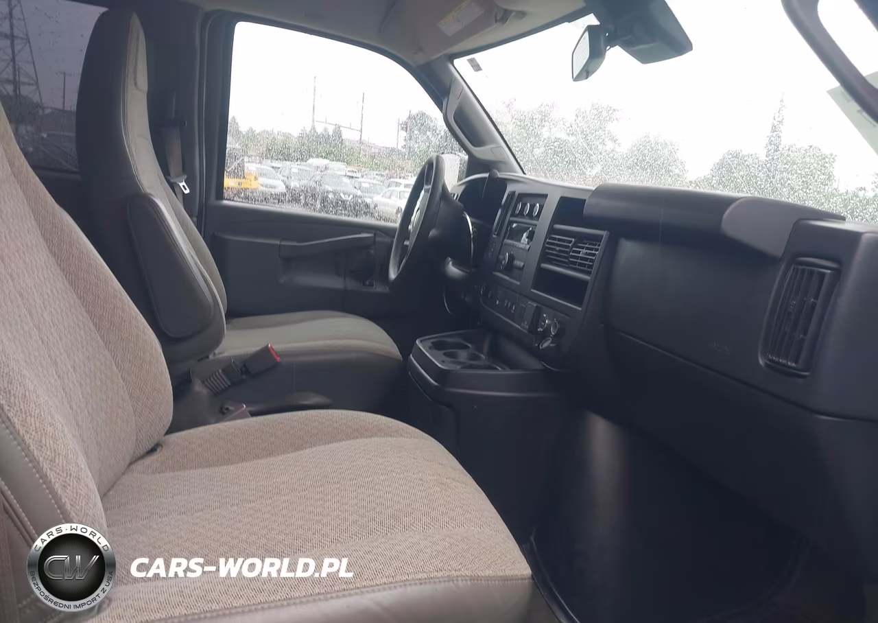2019 Chevrolet Express 3500 Lt VIN:1GAZGPFG1K1216378 - 5