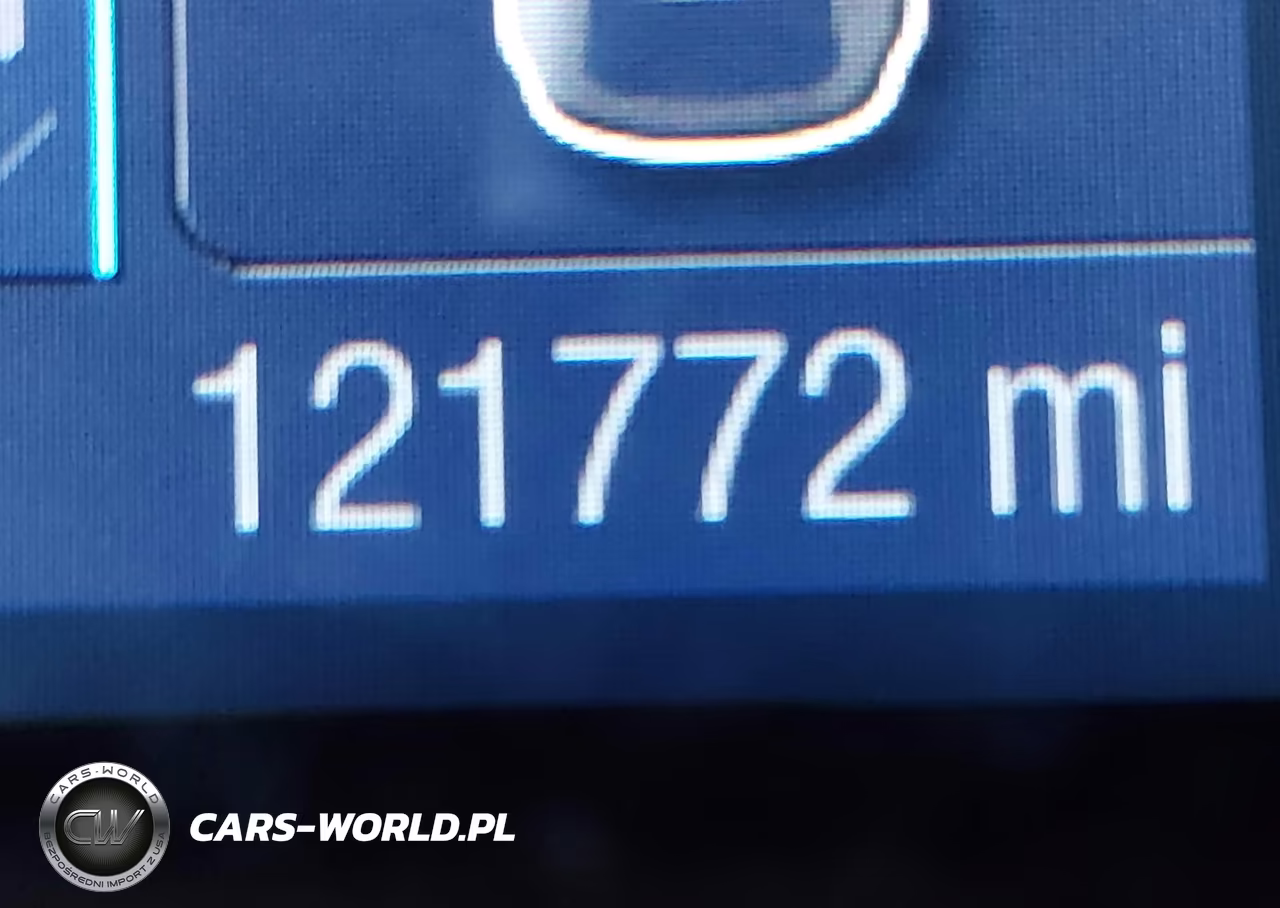 2018 Ford Taurus Se VIN:1FAHP2D89JG103913 - 15