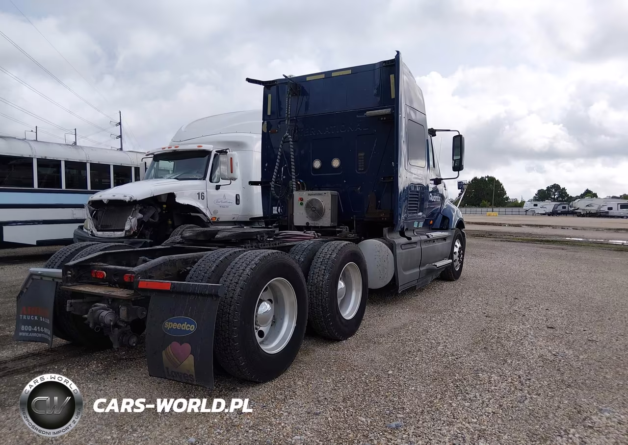 2016 International Prostar VIN:3HSDJAPR4GN082851 - 4