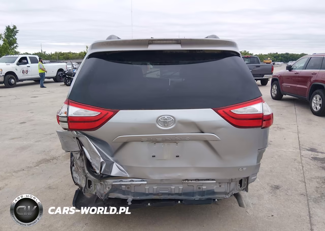 2016 Toyota Sienna Le 8 Passenger VIN:5TDKK3DC4GS717887 - 16