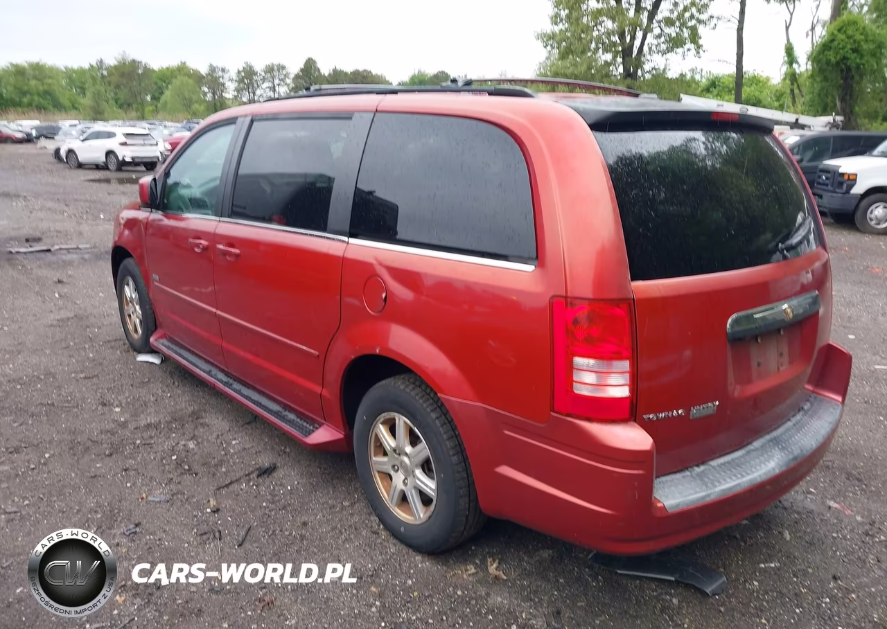 2008 Chrysler Town & Country Touring VIN:2A8HR54P68R815875 - 6