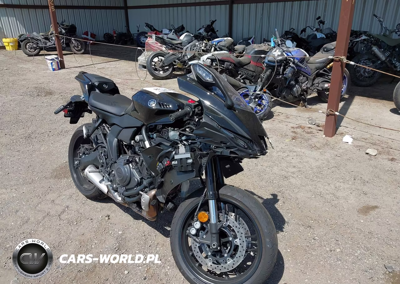 2026 Yamaha Yzfr7