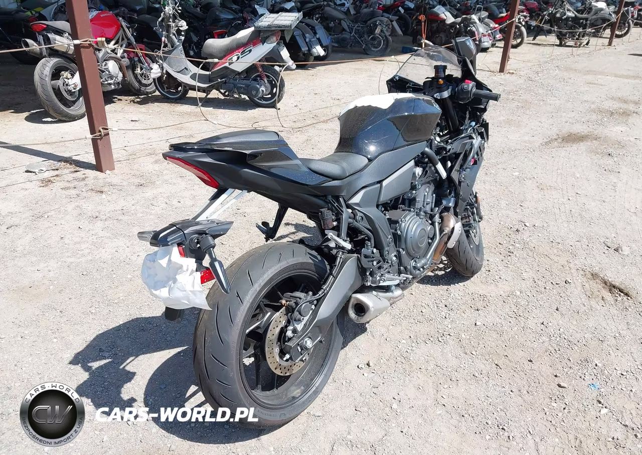 2026 Yamaha Yzfr7 VIN:JYARM60Y4TA000534 - 4