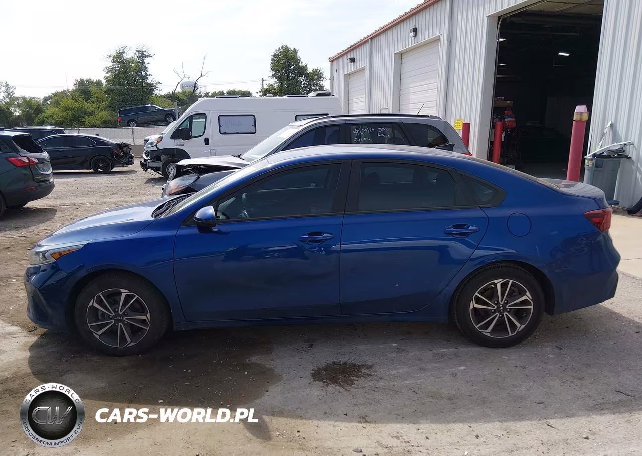 2023 Kia Forte Lxs VIN:3KPF24AD0PE507379 - 14