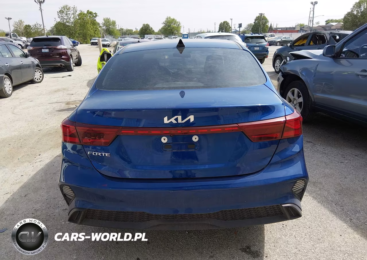 2023 Kia Forte Lxs VIN:3KPF24AD0PE507379 - 16