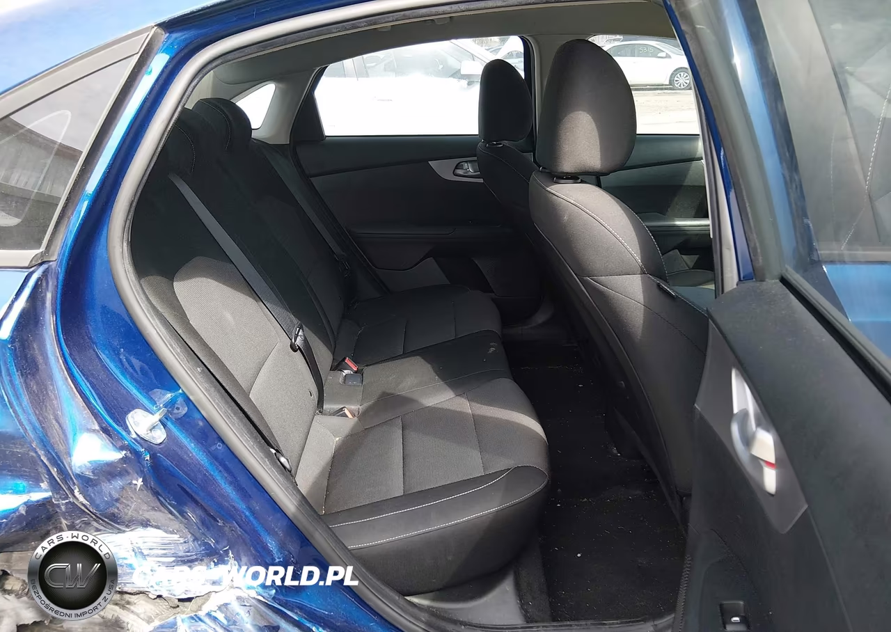 2023 Kia Forte Lxs VIN:3KPF24AD0PE507379 - 8
