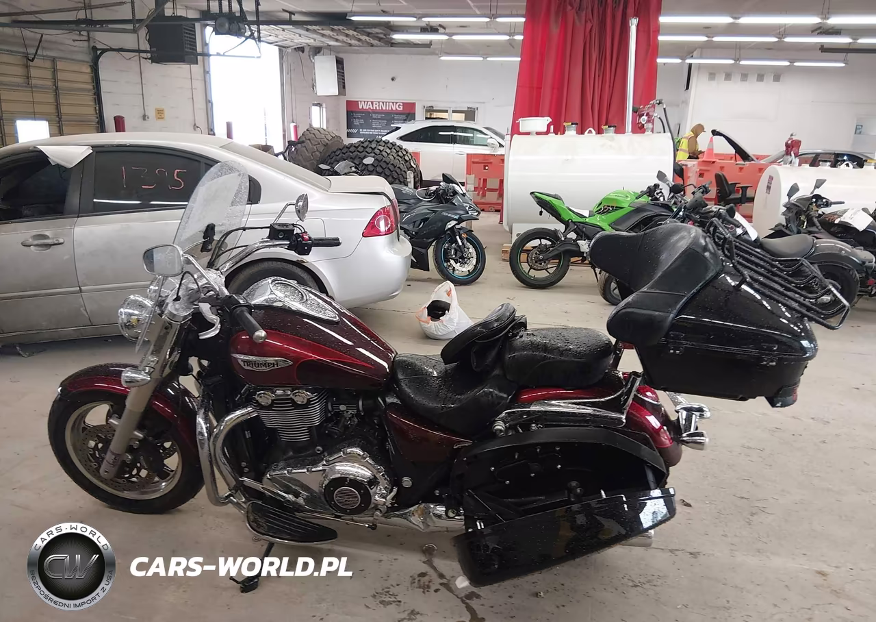 2014 Triumph Motorcycle Thunderbird Commander VIN:SMTB05WF6EJ644090 - 13