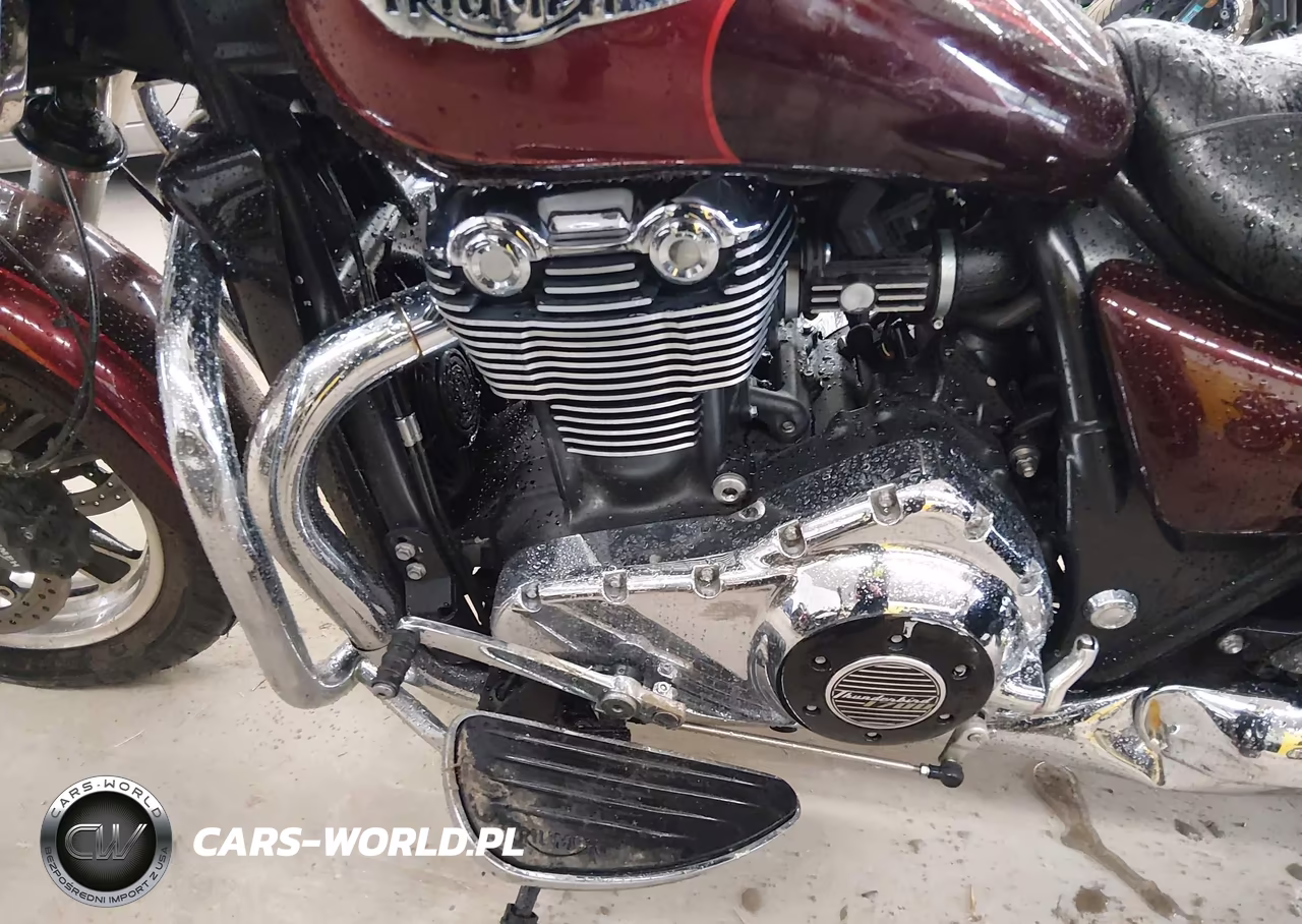 2014 Triumph Motorcycle Thunderbird Commander VIN:SMTB05WF6EJ644090 - 9