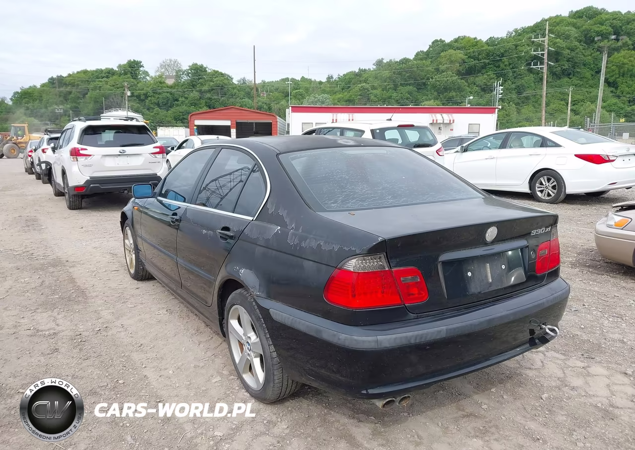 2005 BMW 330Xi VIN:WBAEW53485PG11957 - 3