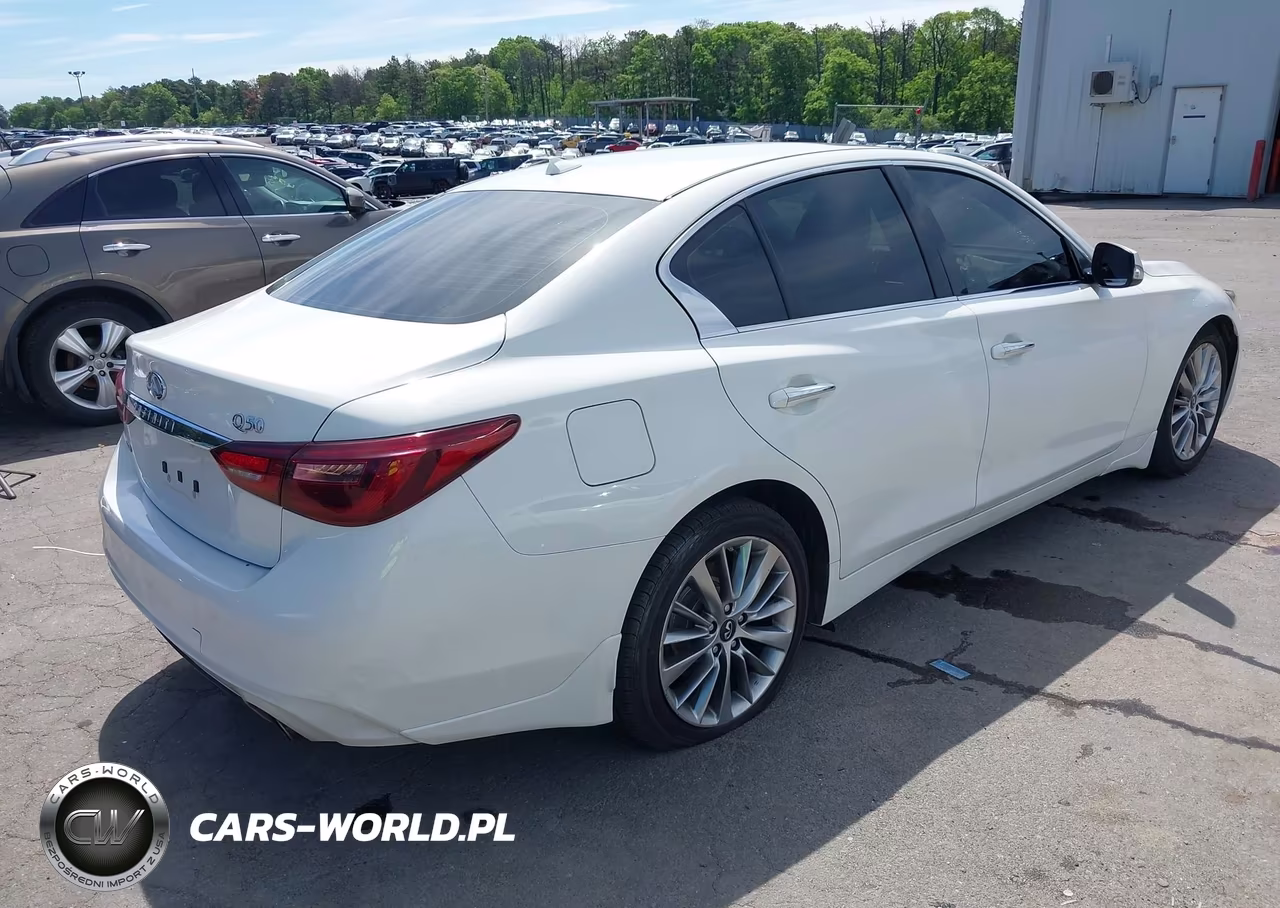 2019 Infiniti Q50 3.0T Luxe VIN:JN1EV7AR8KM556522 - 4