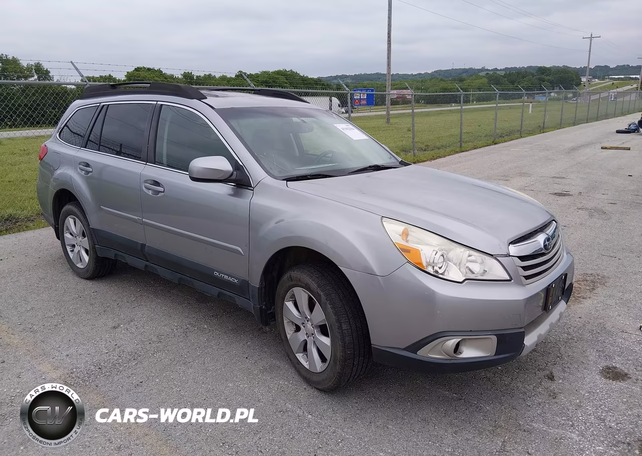 2011 Subaru Outback 2.5I Limited