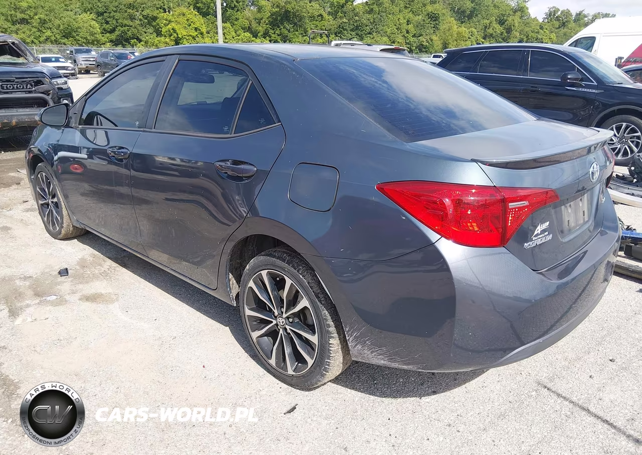 2017 Toyota Corolla Se VIN:5YFBURHE1HP699724 - 3
