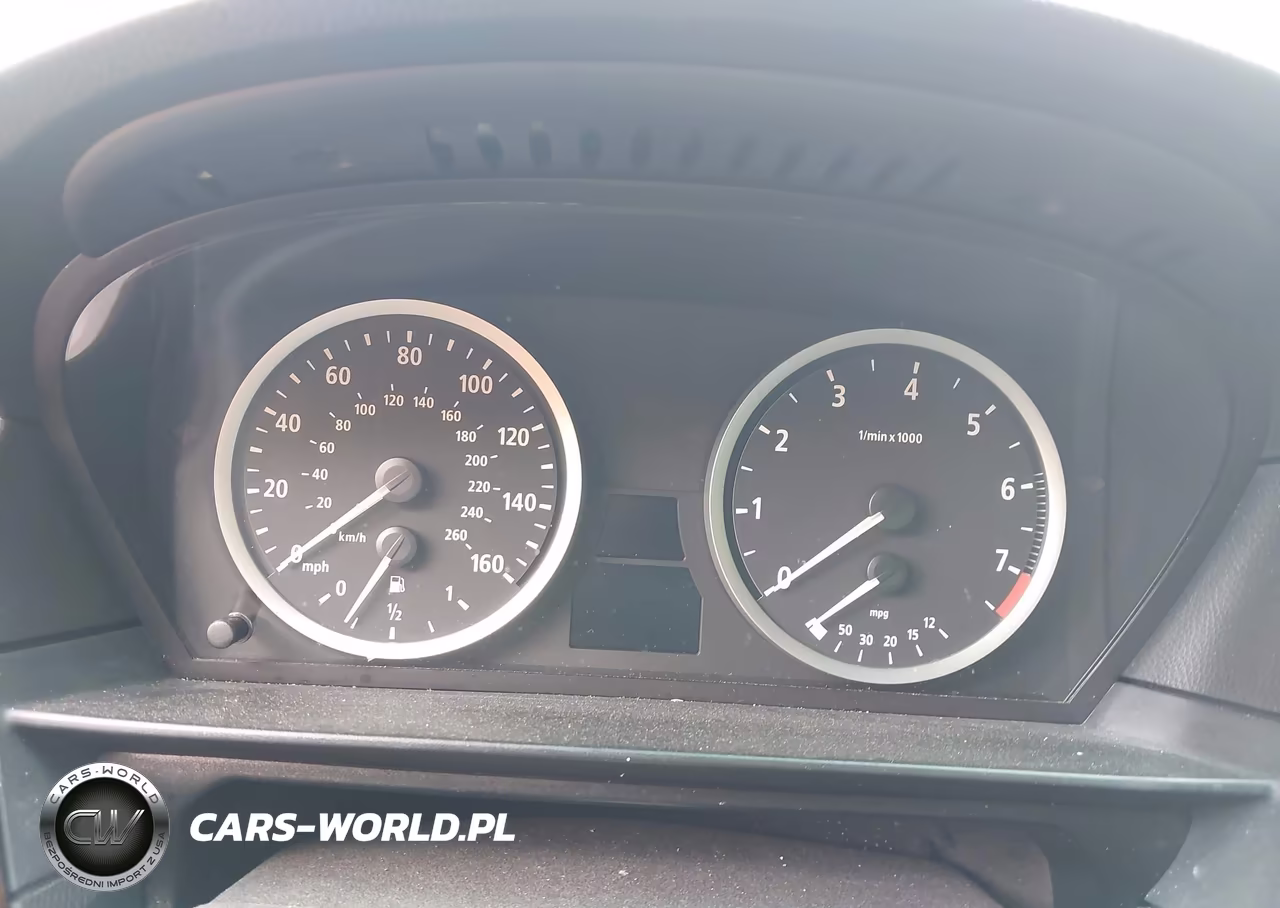 2007 BMW 530Xit VIN:WBANN735X7CN05010 - 15