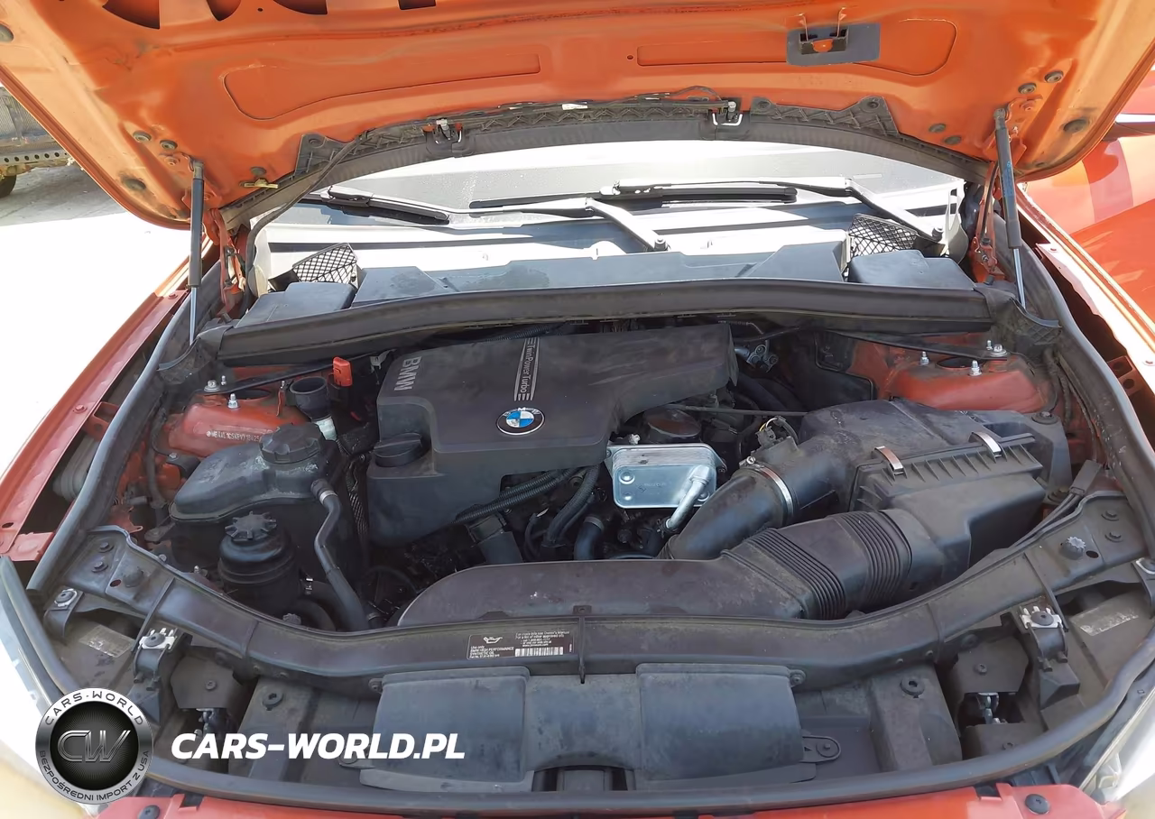 2014 BMW X1 xDrive28I VIN:WBAVL1C5XEVY16425 - 10