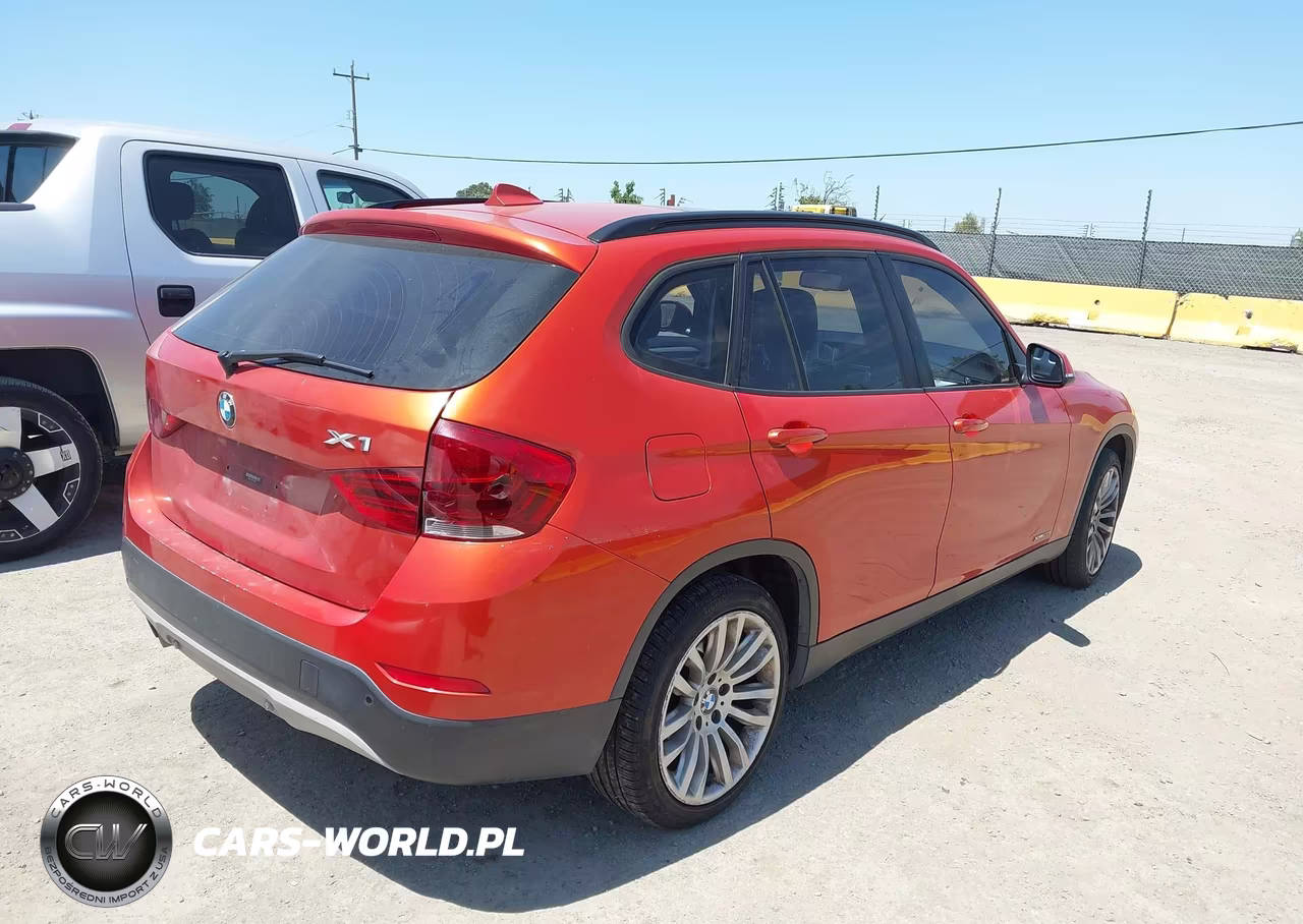 2014 BMW X1 xDrive28I VIN:WBAVL1C5XEVY16425 - 4