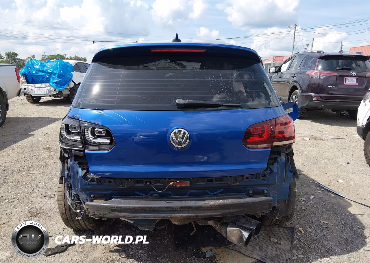 2012 Volkswagen Golf R 4-Door VIN:WVWPF7AJ9CW230053 - 17