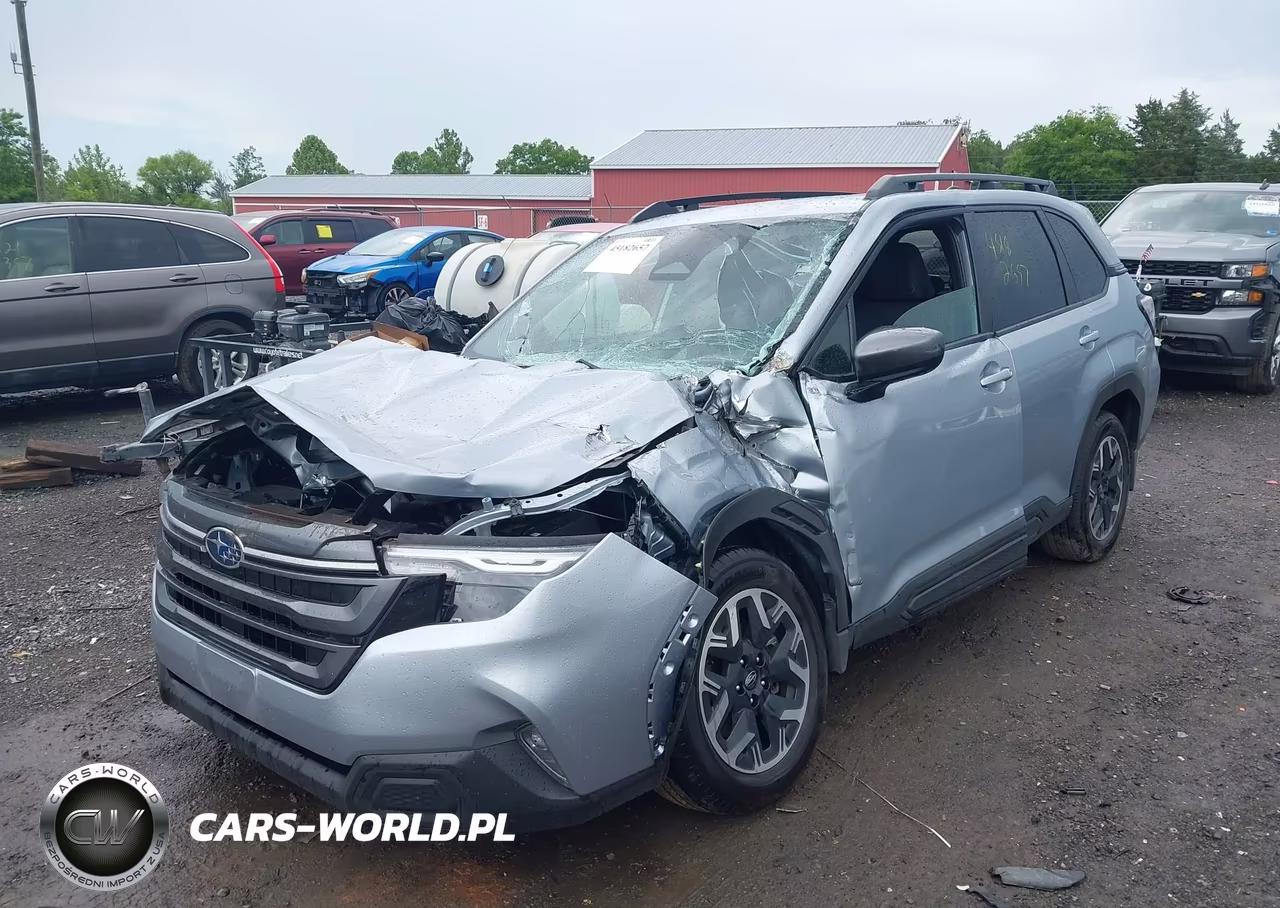 2025 Subaru Forester Premium VIN:JF2SLDDCXSH532342 - 6