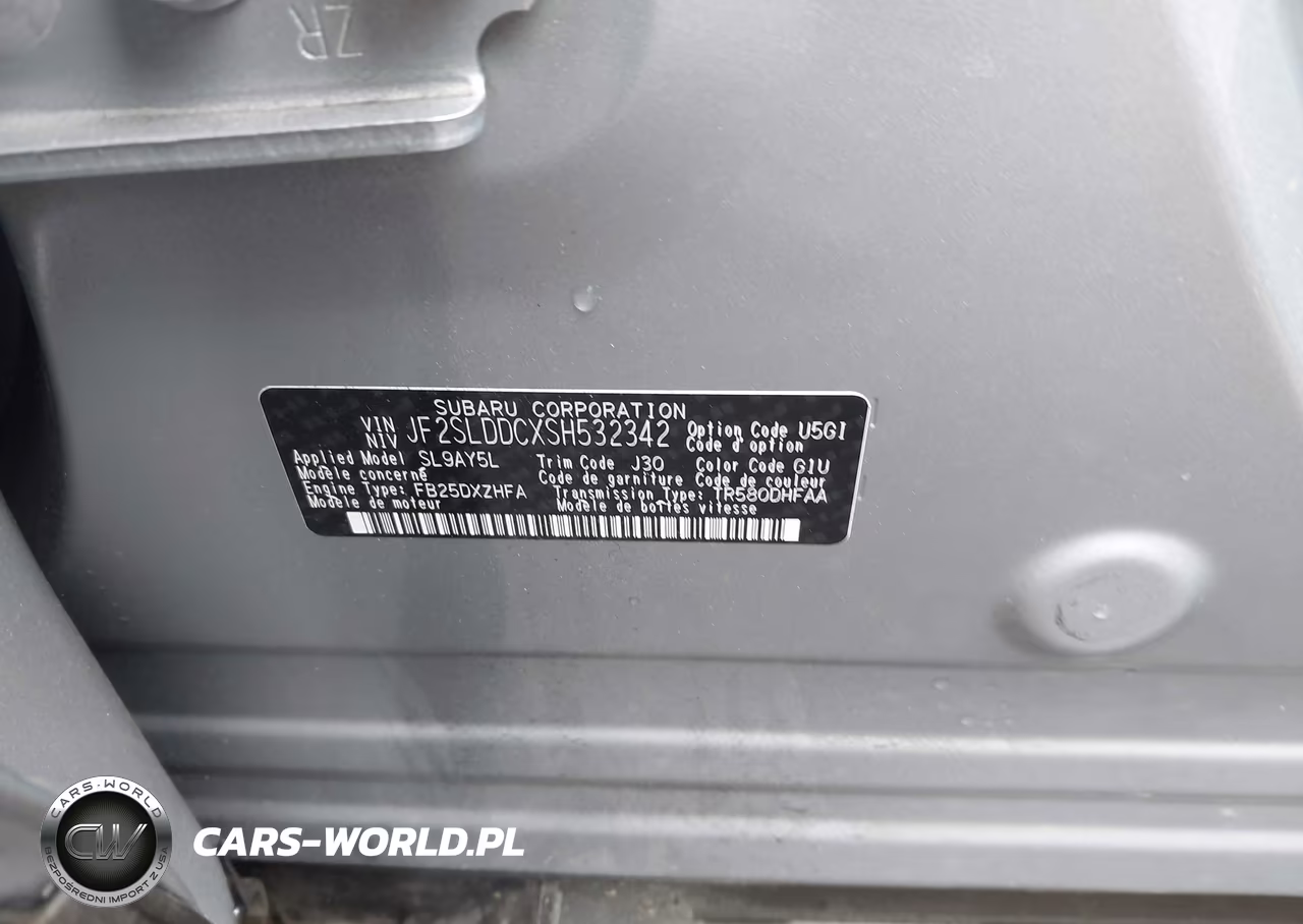 2025 Subaru Forester Premium VIN:JF2SLDDCXSH532342 - 9