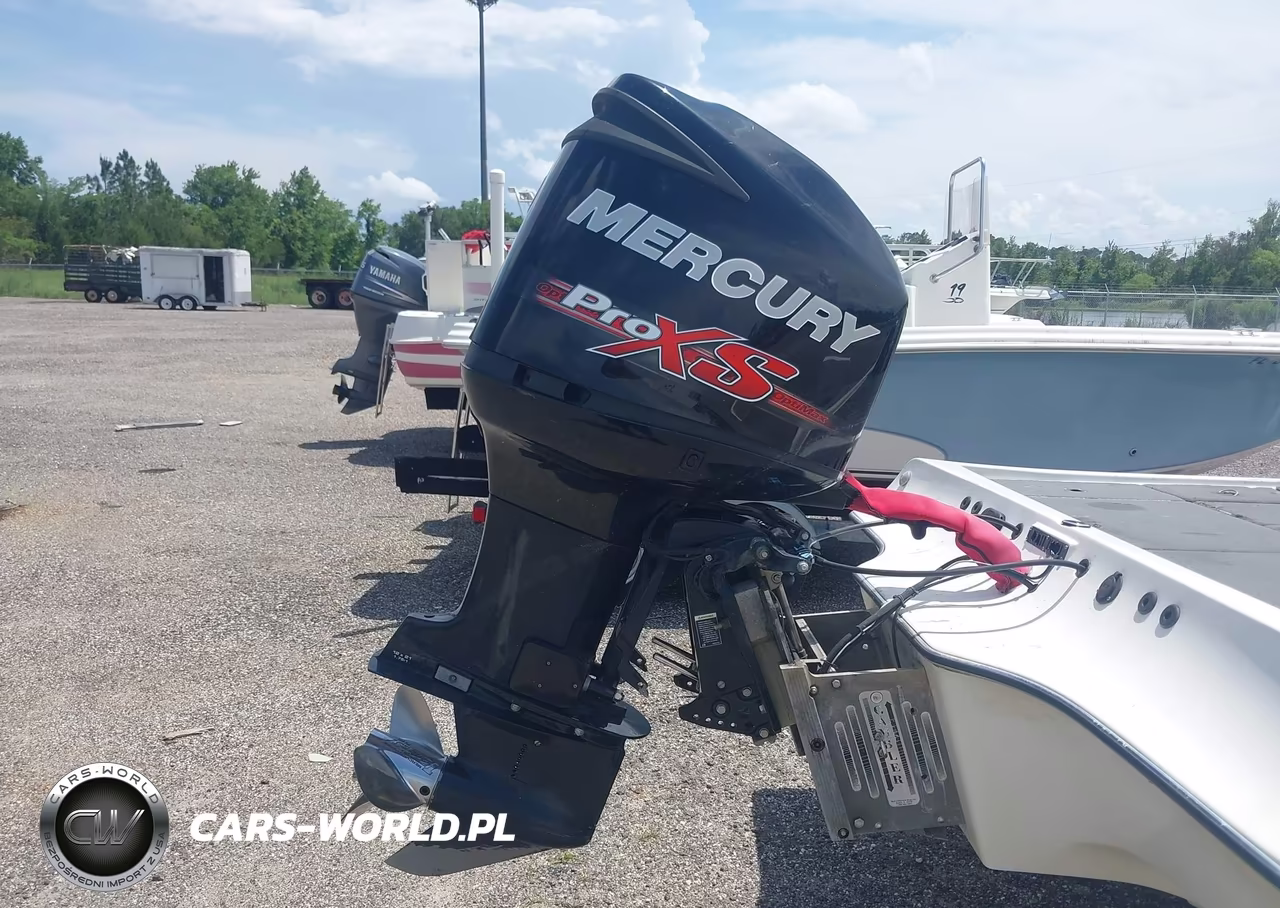2000 Gambler Bass Boat VIN:S0EUS09JF900 - 10
