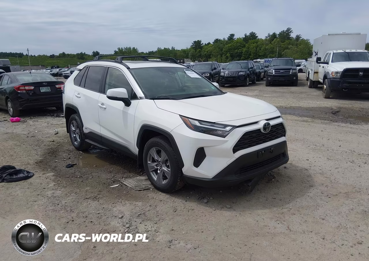 2025 Toyota Rav4 Hybrid Xle – zdjęcie 1 z 16