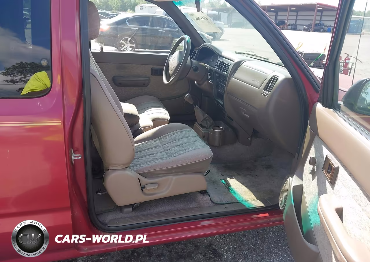 1999 Toyota Tacoma VIN:4TAVL52N9XZ414303 - 5