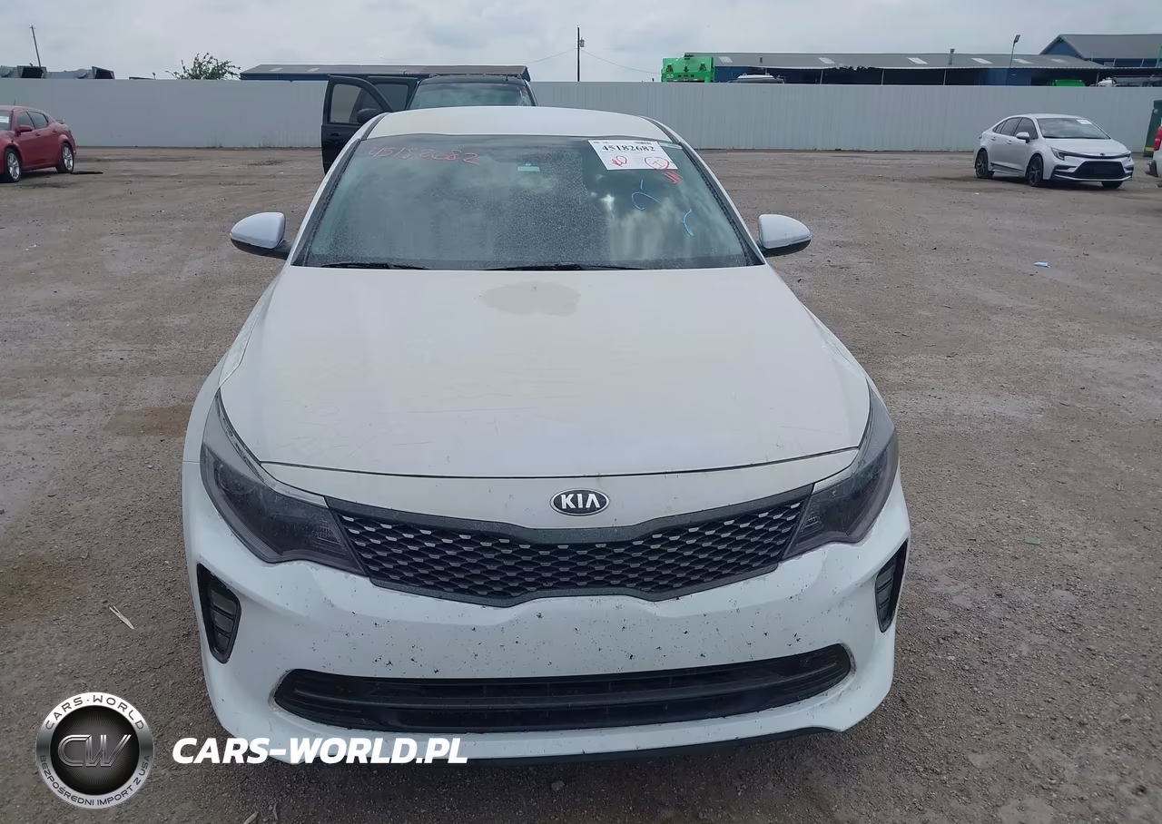 2018 Kia Optima S VIN:5XXGT4L30JG233072 - 13