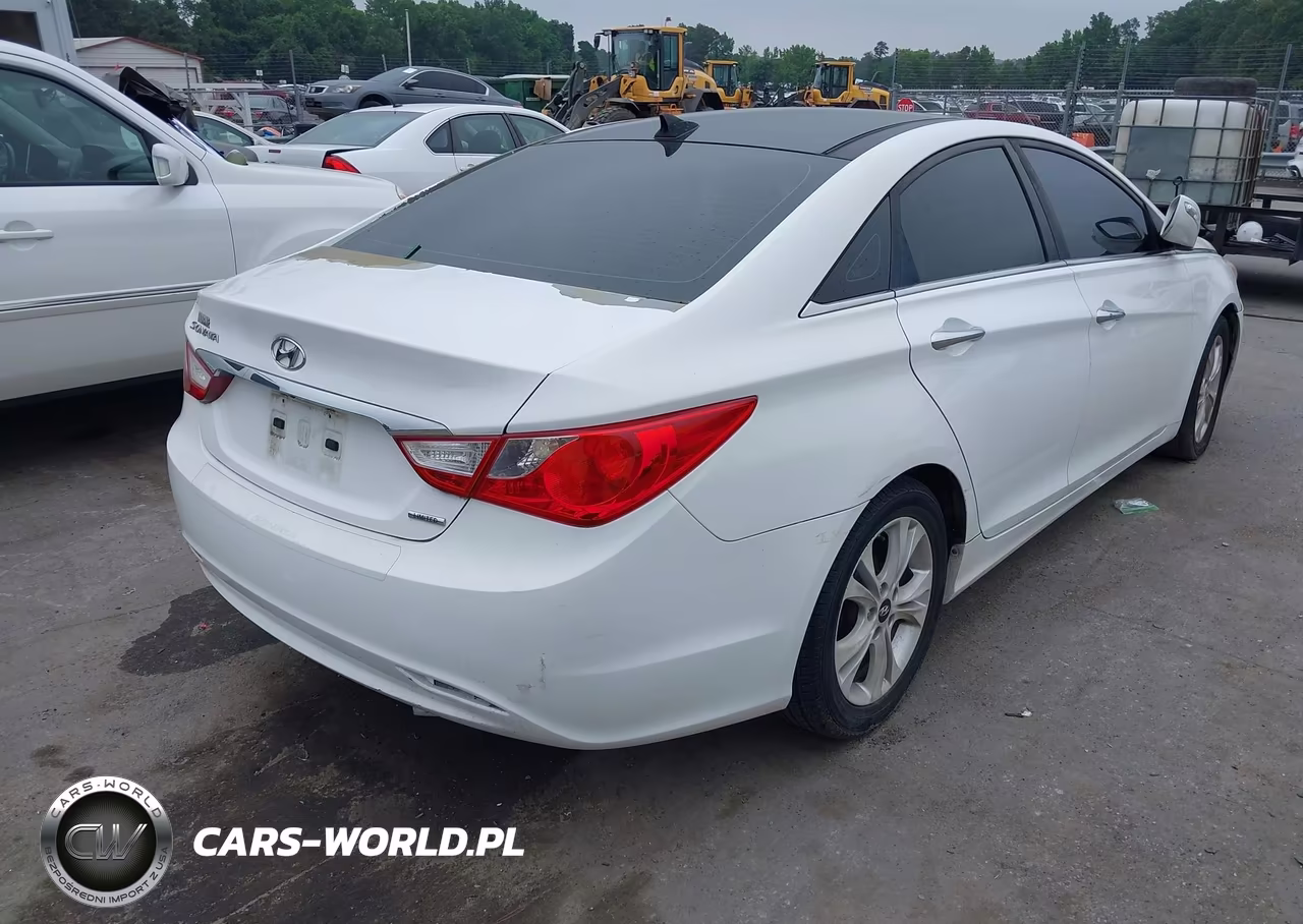 2013 Hyundai Sonata Limited VIN:5NPEC4AC9DH645901 - 4