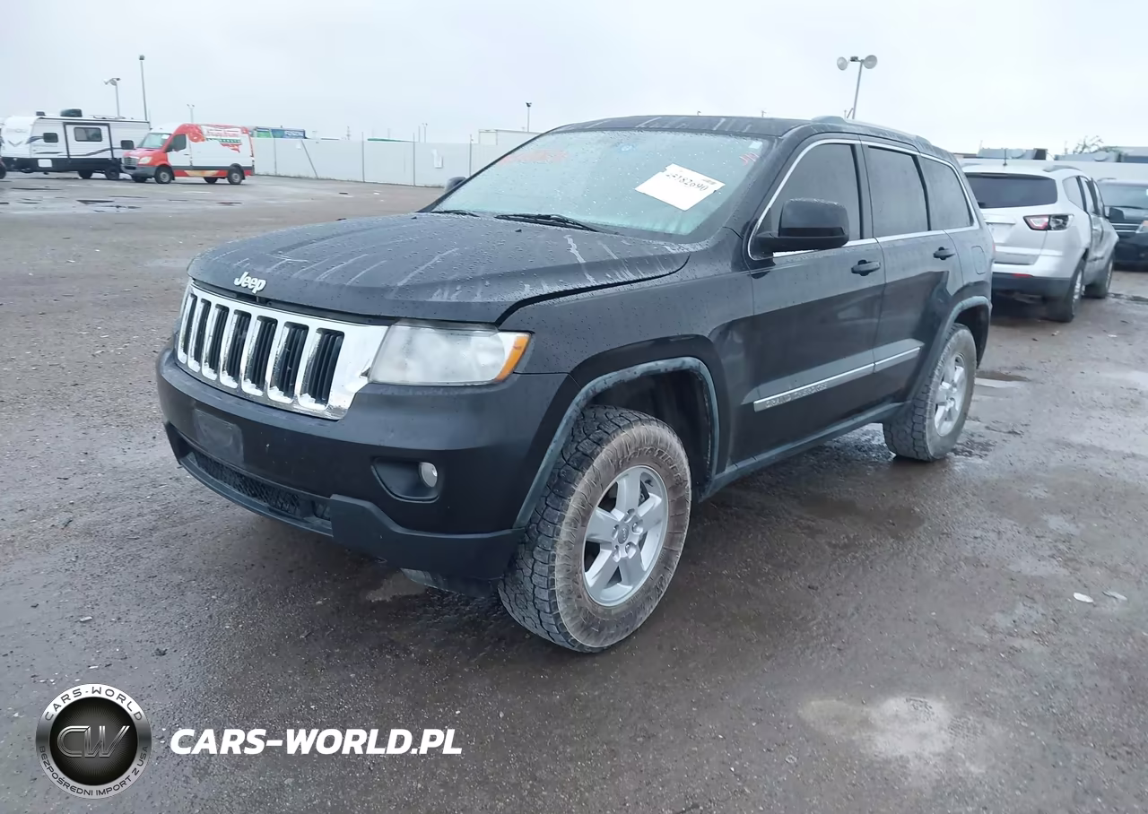 2011 Jeep Grand Cherokee Laredo VIN:1J4RS4GG0BC568742 - 2