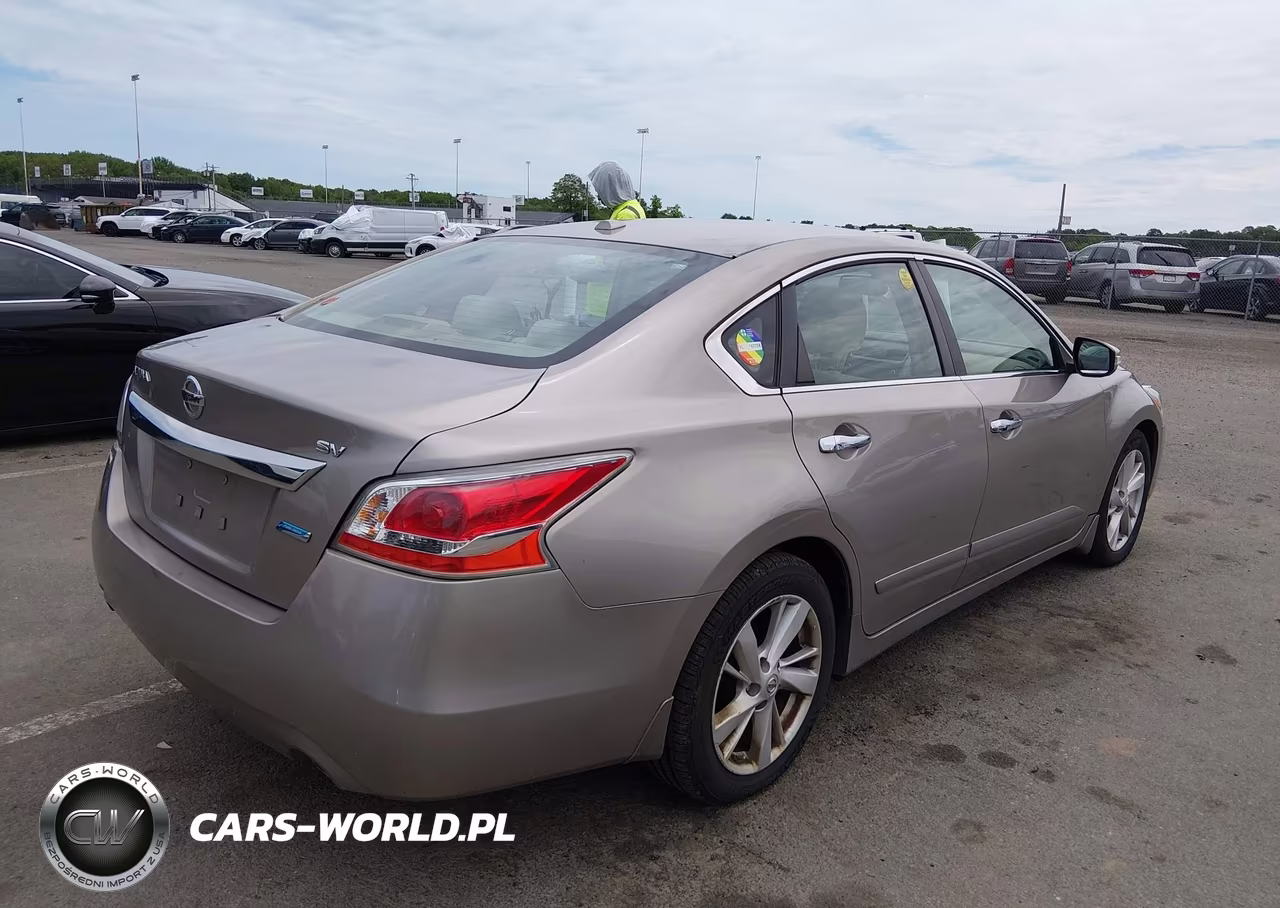 2014 Nissan Altima 2.5 Sv VIN:1N4AL3AP4EC299450 - 4