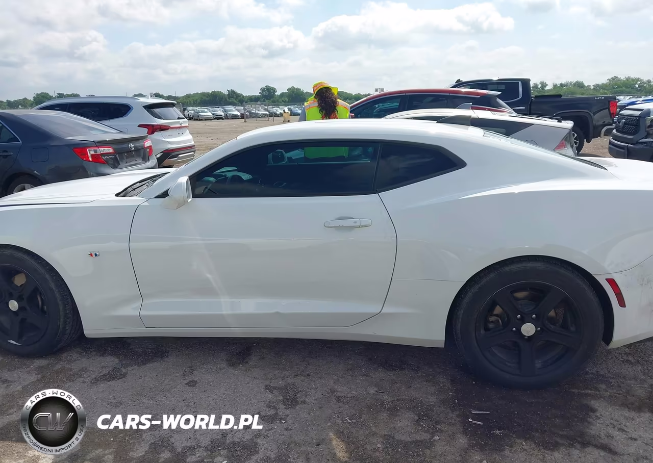 2018 Chevrolet Camaro 1Lt VIN:1G1FB1RX5J0164686 - 14