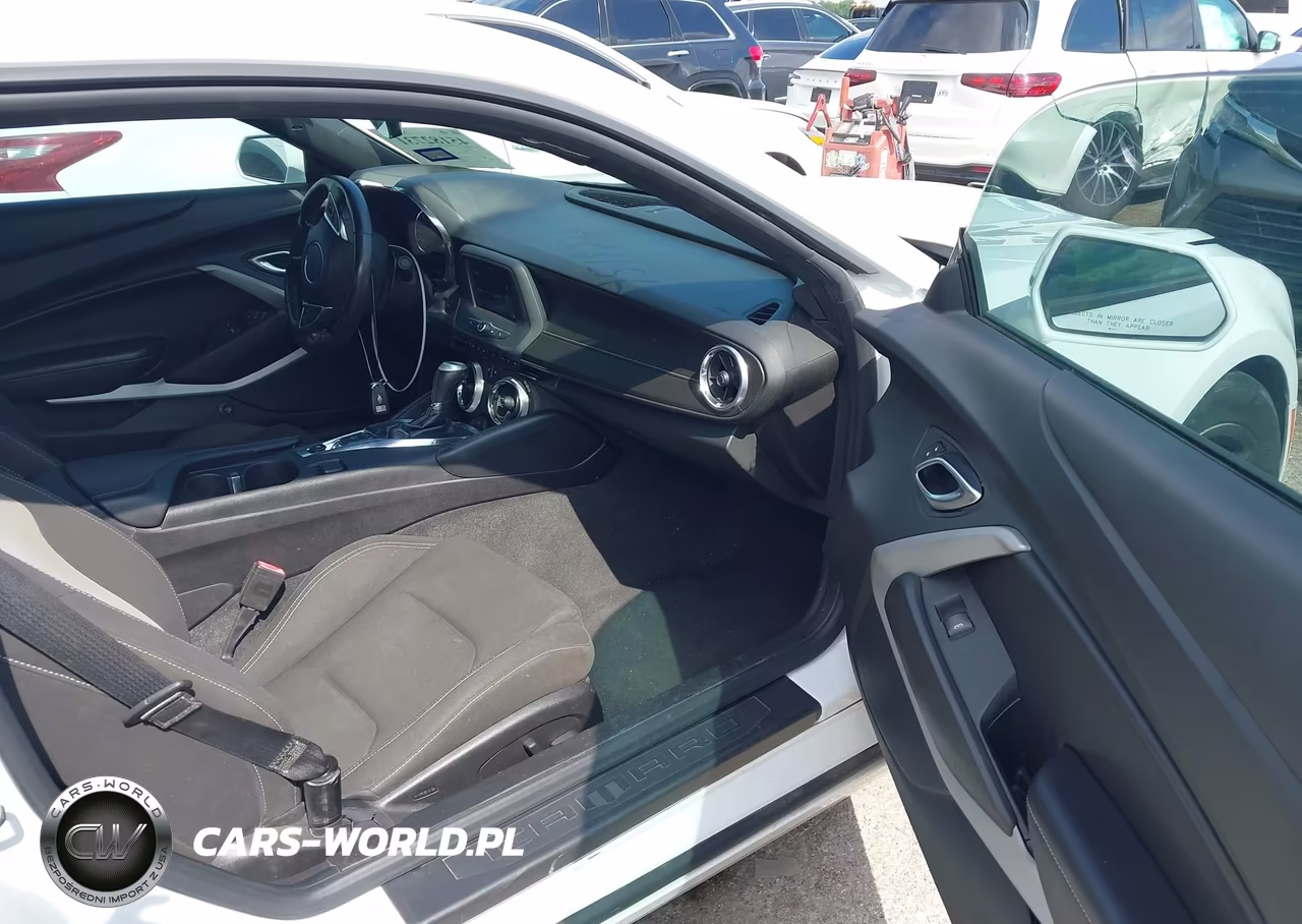 2018 Chevrolet Camaro 1Lt VIN:1G1FB1RX5J0164686 - 5