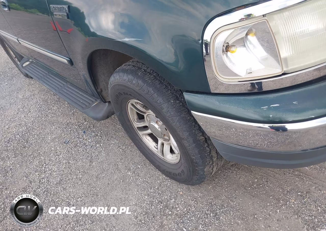 2001 Ford Expedition Xlt VIN:1FMRU15W81LA32317 - 6