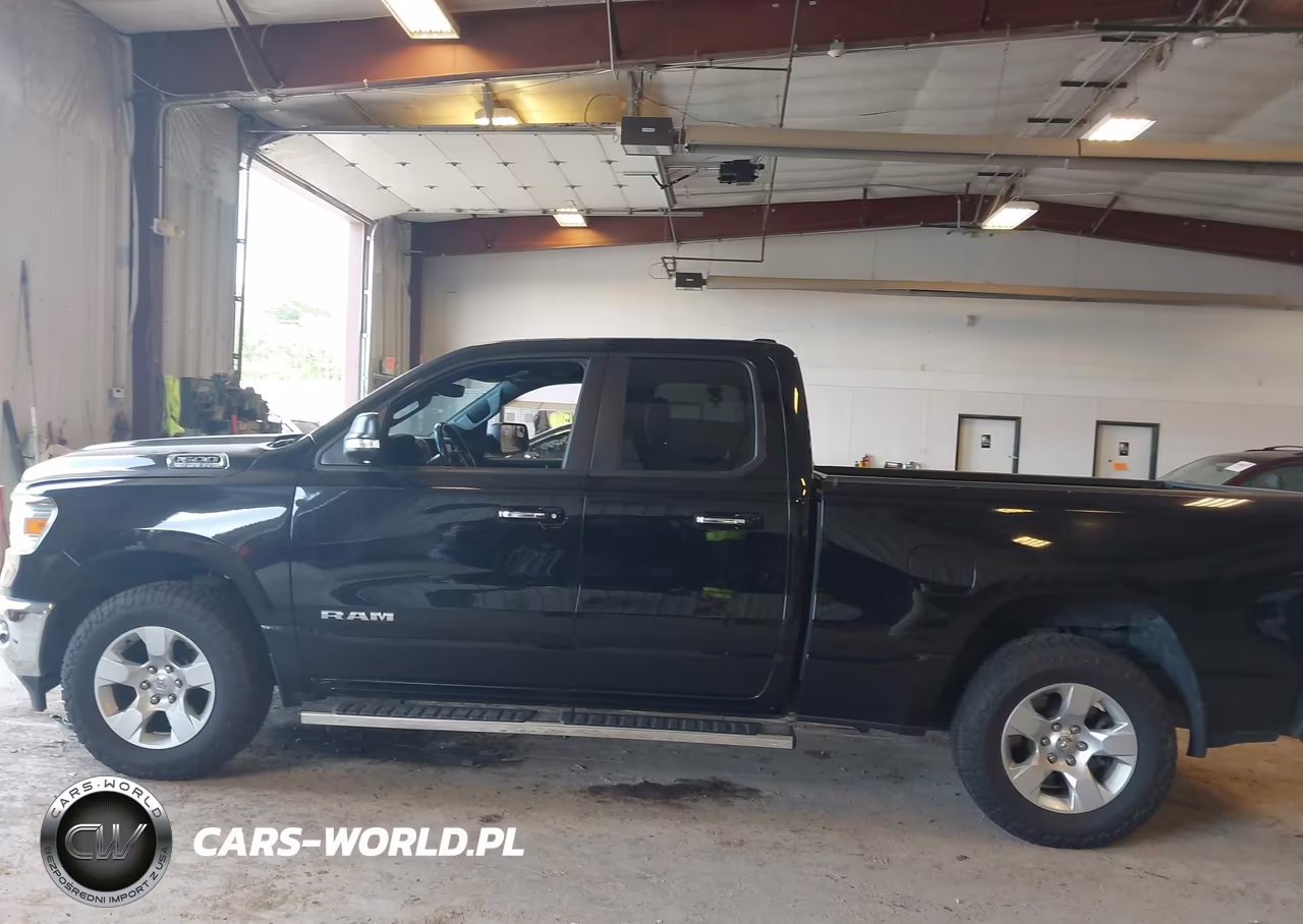 2020 Ram 1500 Big Horn 4X4 6'4 Box VIN:1C6SRFBTXLN366314 - 14