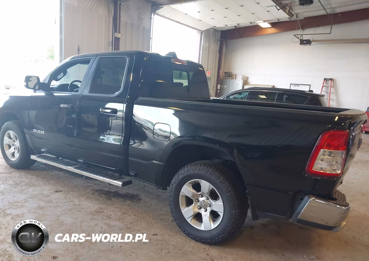 2020 Ram 1500 Big Horn 4X4 6'4 Box VIN:1C6SRFBTXLN366314 - 3