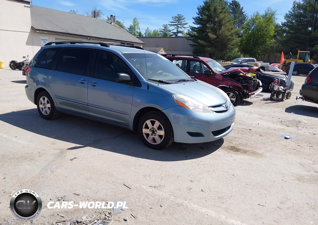2008 Toyota Sienna Le