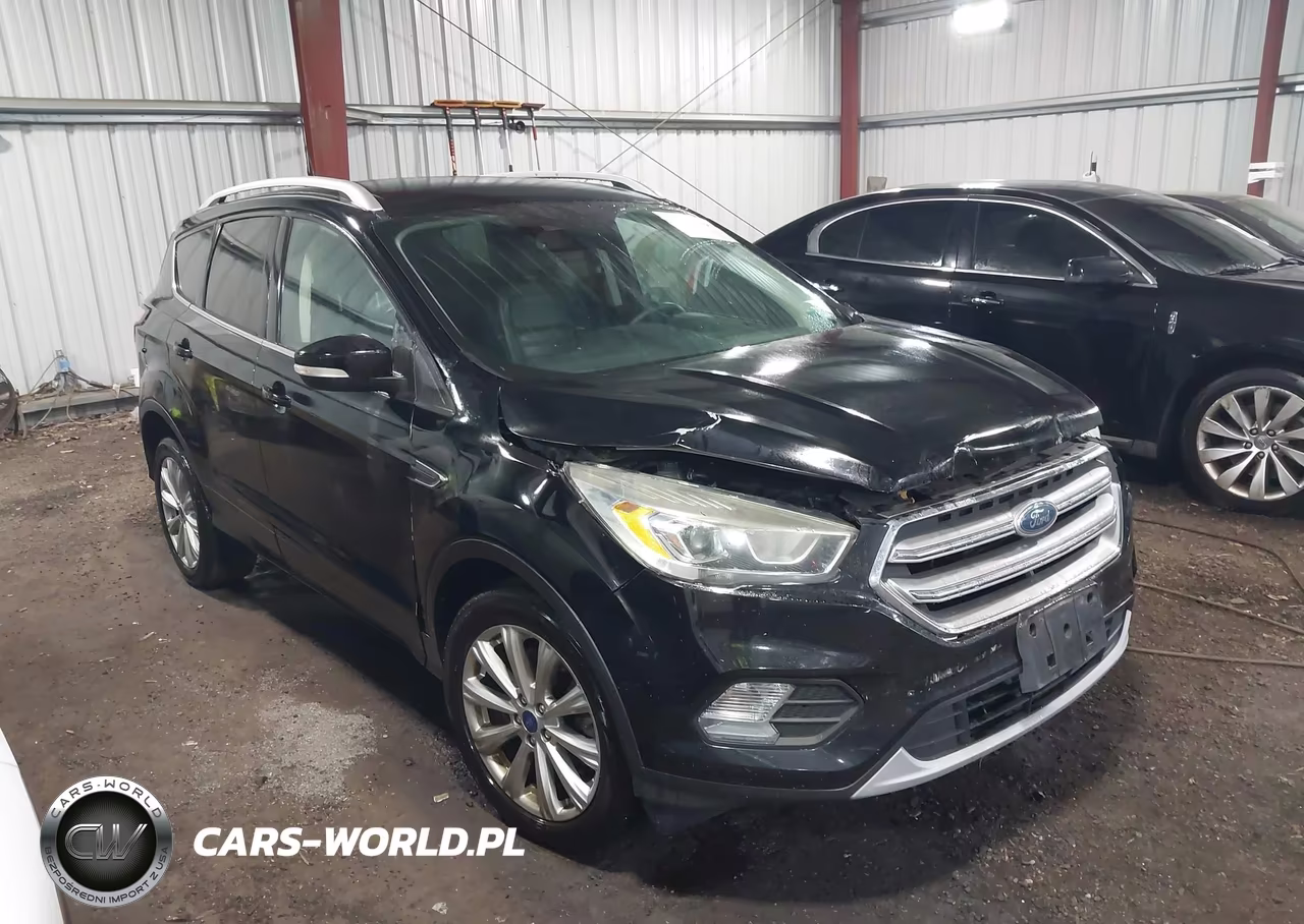 2017 Ford Escape Titanium – zdjęcie 1 z 16