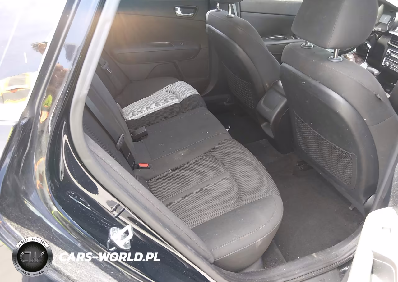 2019 Kia Optima Lx VIN:5XXGT4L31KG303194 - 8